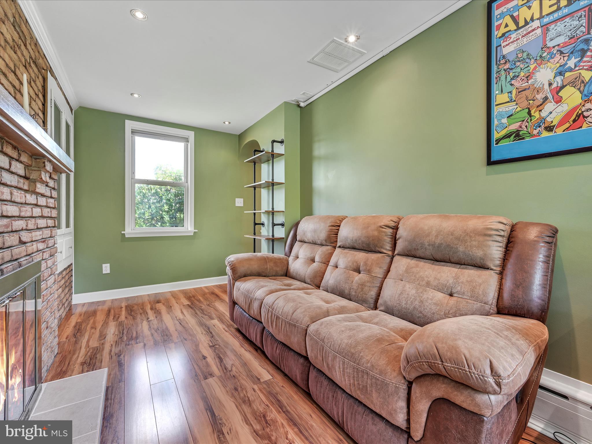 2162 Millersville Road Lancaster, PA 17603 - Photo 12 of 27 Family Room