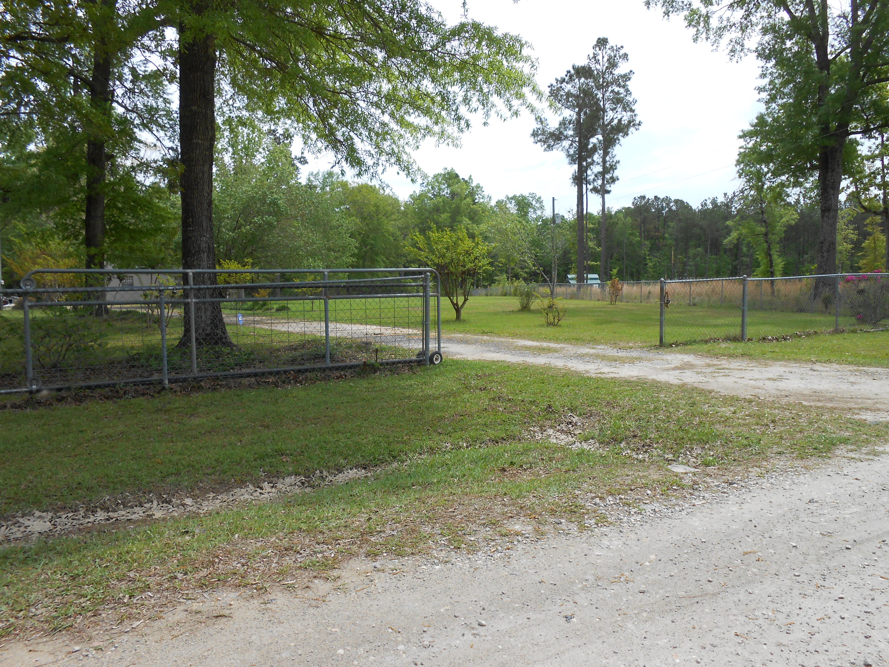 311 Winningham Road Summerville, SC 29483 - Photo 7 of 15 DSCN0797
