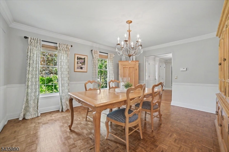 52 Hampton Road Chatham, NJ 07928 - Photo 5 of 34