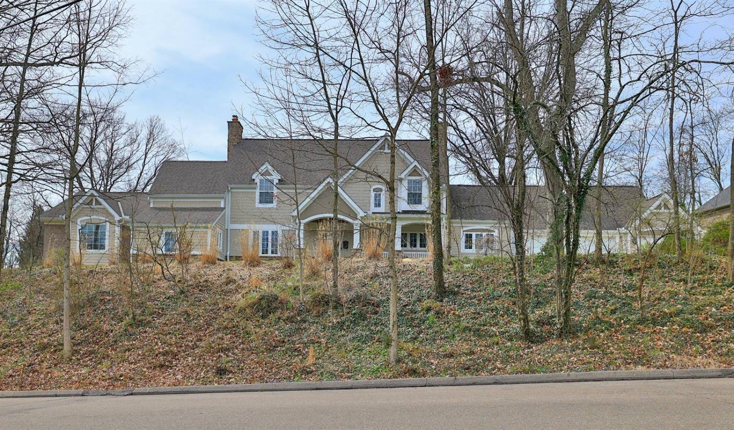 713 Reily Road Wyoming, OH 45215 - Photo 2 of 50