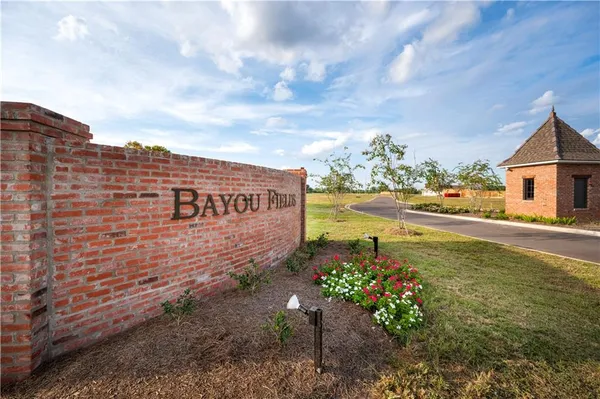 $94,500 | 3023 Bayou Fields Drive, Alexandria, LA 71303