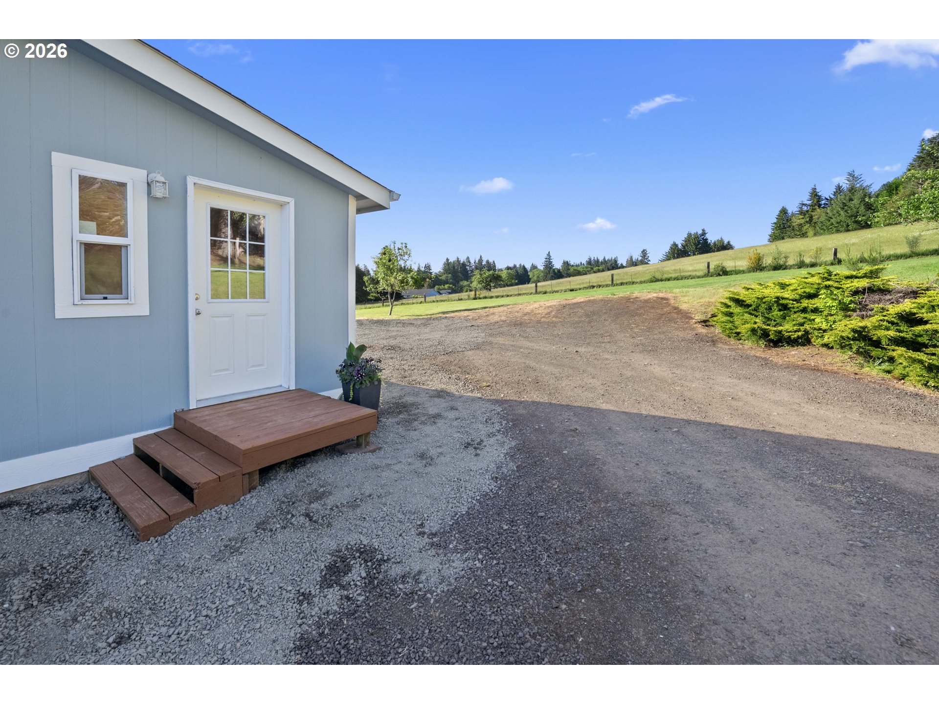 93228 Knappa Platt Road Astoria, OR 97103 - Photo 33 of 46 Driveway