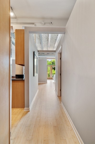 2101 West Rice Street, Unit 206 Chicago, IL 60622 - Photo 18 of 25 Gallery Image 18