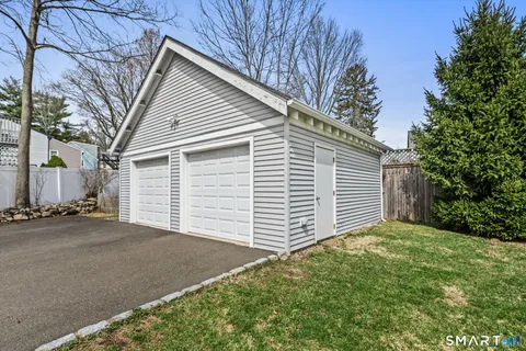 $650,000 | 125 Oaklawn Avenue, Stamford, CT 06905