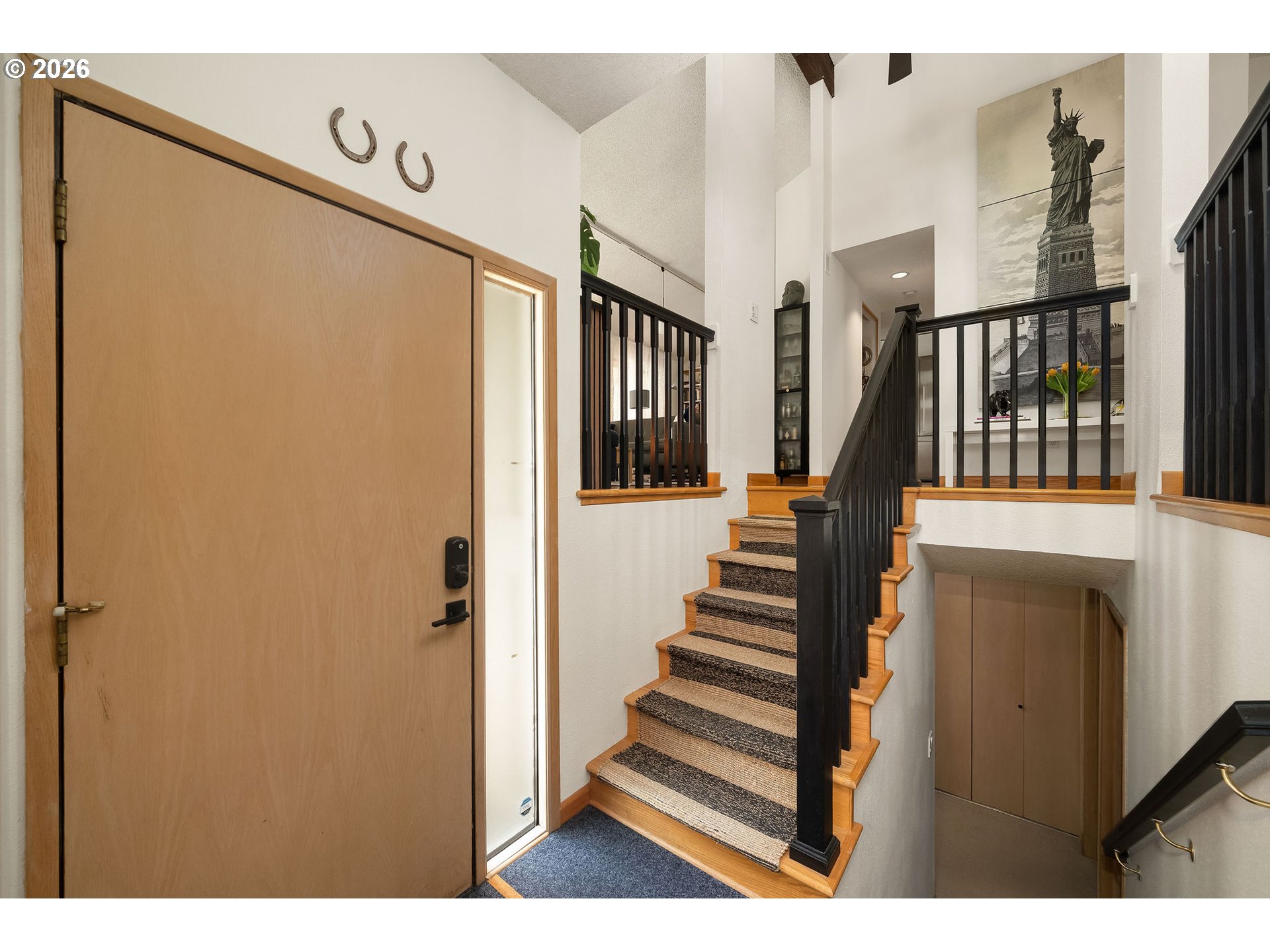 9912 Southwest Quail Post Road Portland, OR 97219 - Photo 3 of 46 Gallery Image 3