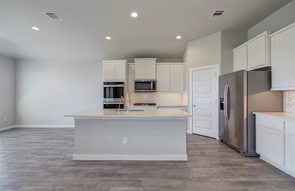 $2,500 | 28511 Hannahs Harbor Lane, Katy, TX 77494