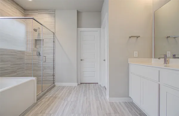 $2,500 | 28511 Hannahs Harbor Lane, Katy, TX 77494