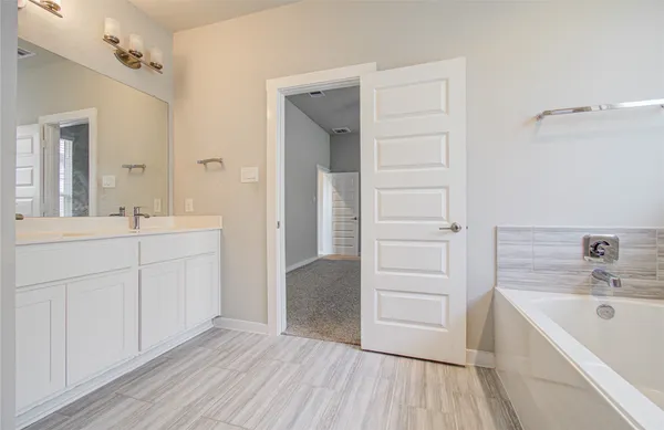 $2,500 | 28511 Hannahs Harbor Lane, Katy, TX 77494