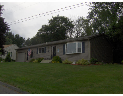 7 Oconnell Road Holyoke, MA 01040 - Photo 1 of 17 Gallery Image 1