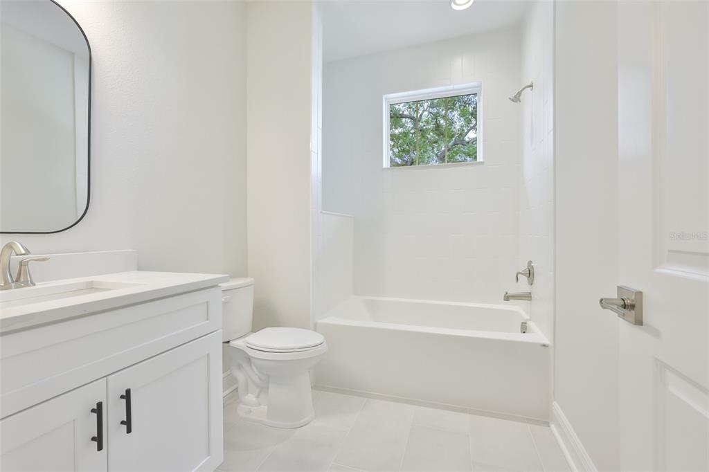 1913 West Beach Street Tampa, FL 33607 - Photo 23 of 36