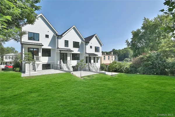 $1,249,999 | 40 Devoe Street, Unit B, Dobbs Ferry, NY 10522