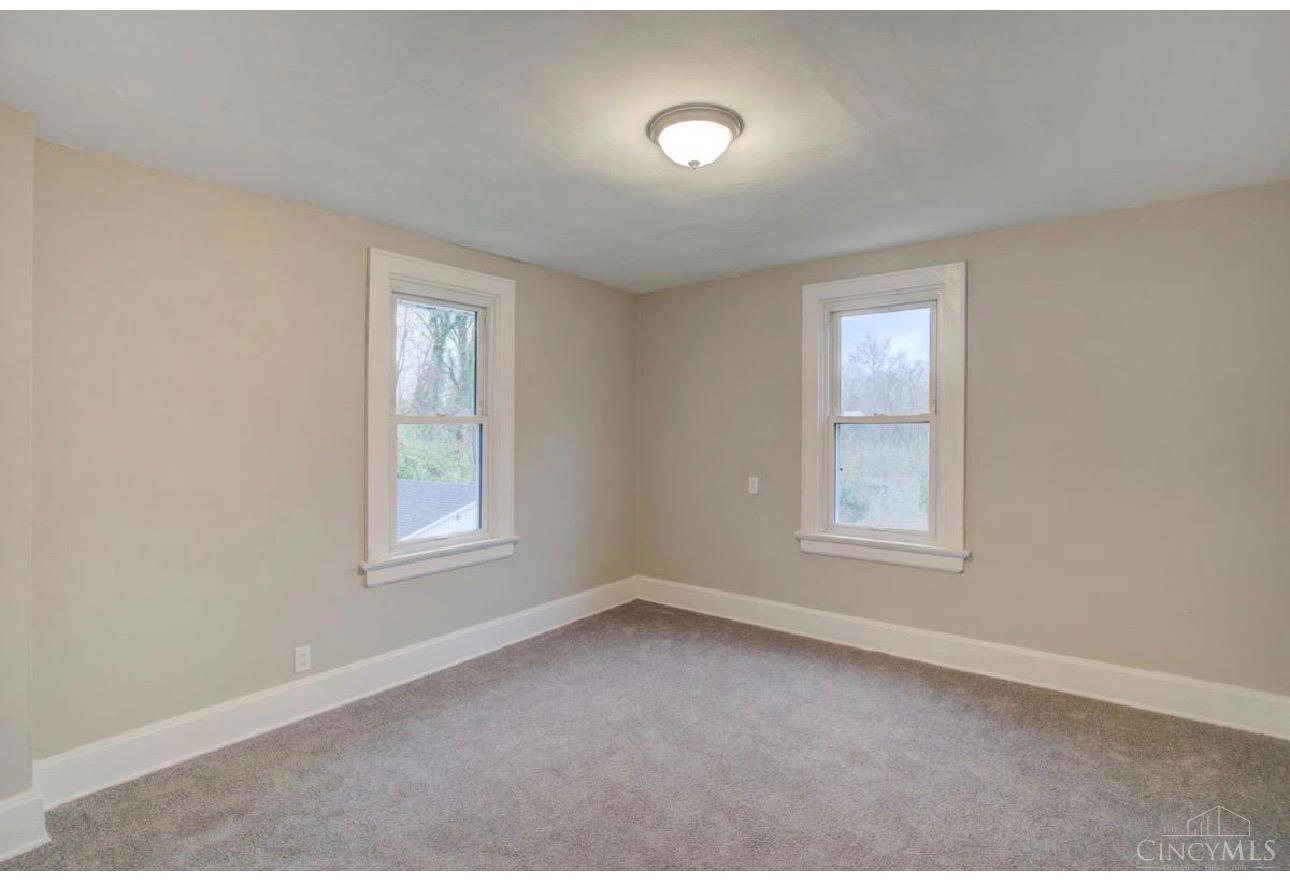 1217 Groesbeck Road Cincinnati, OH 45224 - Photo 20 of 21