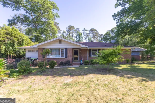 $229,900 | 408 Skyway Drive, Warner Robins, GA 31088
