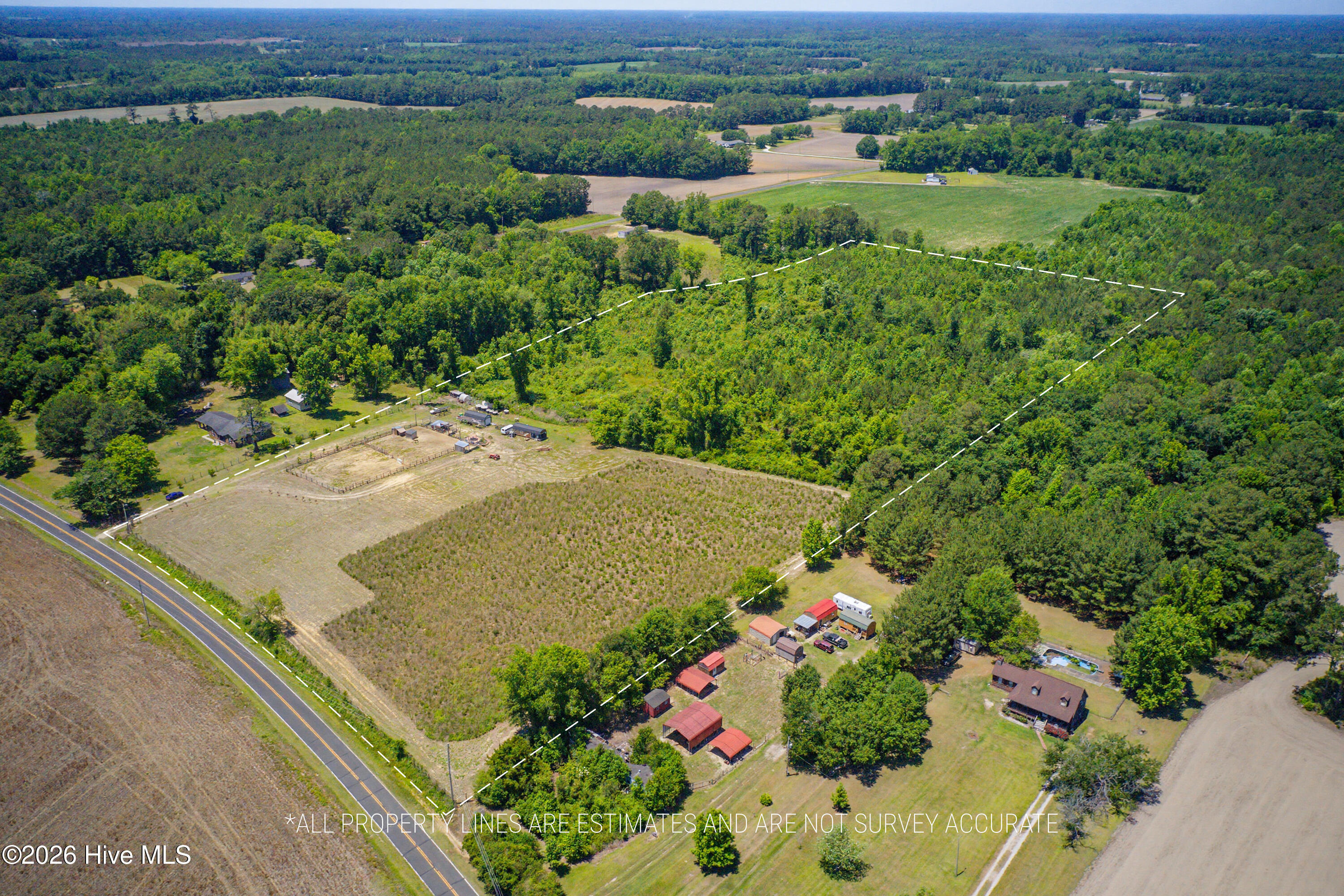 6615 Silver Spoon Road Clarkton, NC 28433 - Photo 6 of 53 MLS_Ready (2 of 40)v