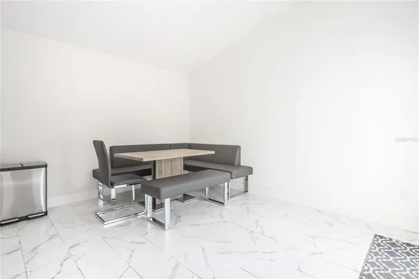 $3,250 | 751 Wildflower Drive, Palm Harbor, FL 34684