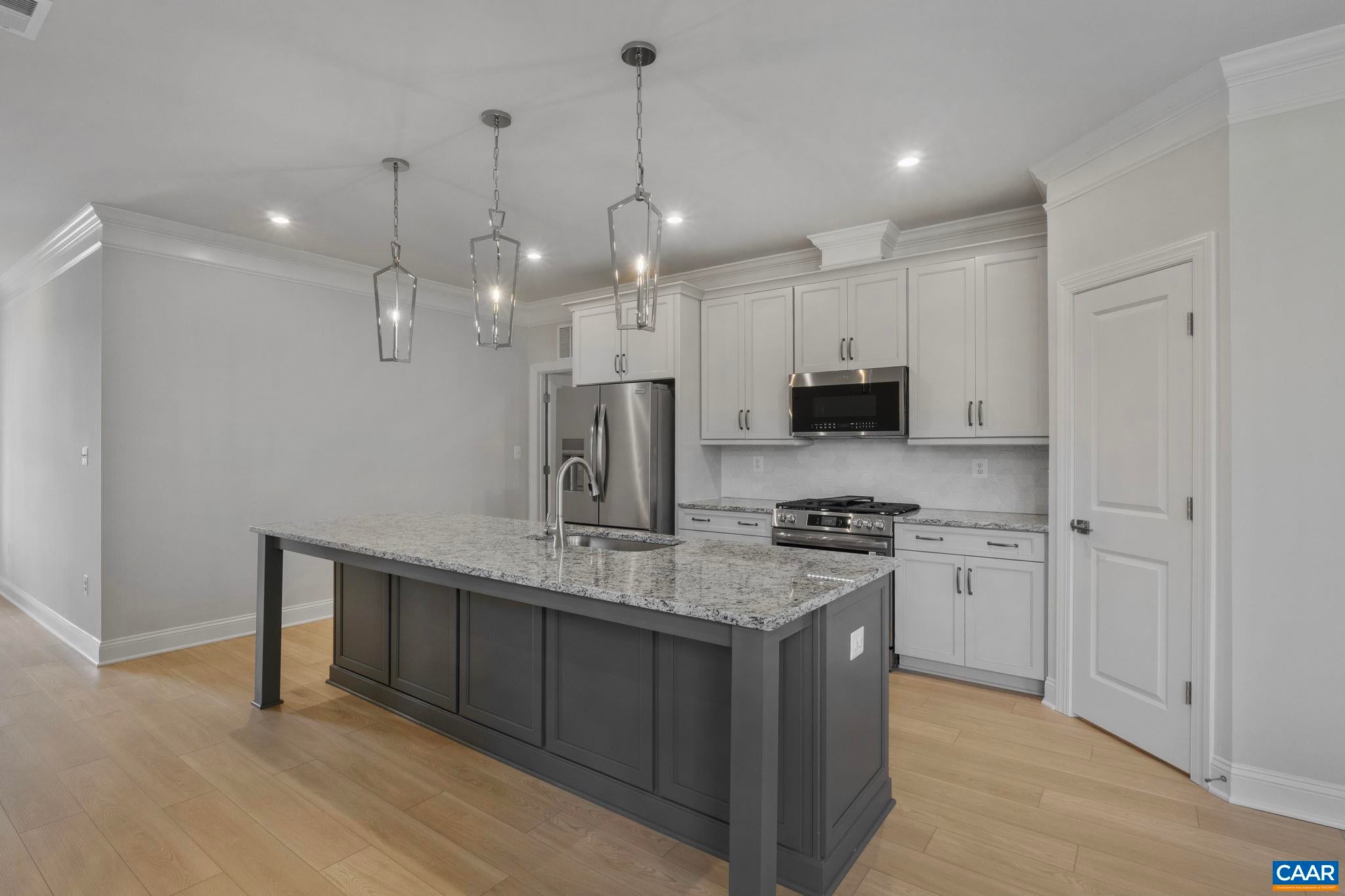 313 Springdale Road Staunton, VA 24401 - Photo 15 of 54 Gallery Image 15