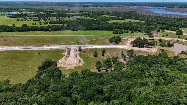 $124,900 | 225 Diamond Point, Dodd City, TX 75438