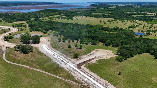 $124,900 | 225 Diamond Point, Dodd City, TX 75438