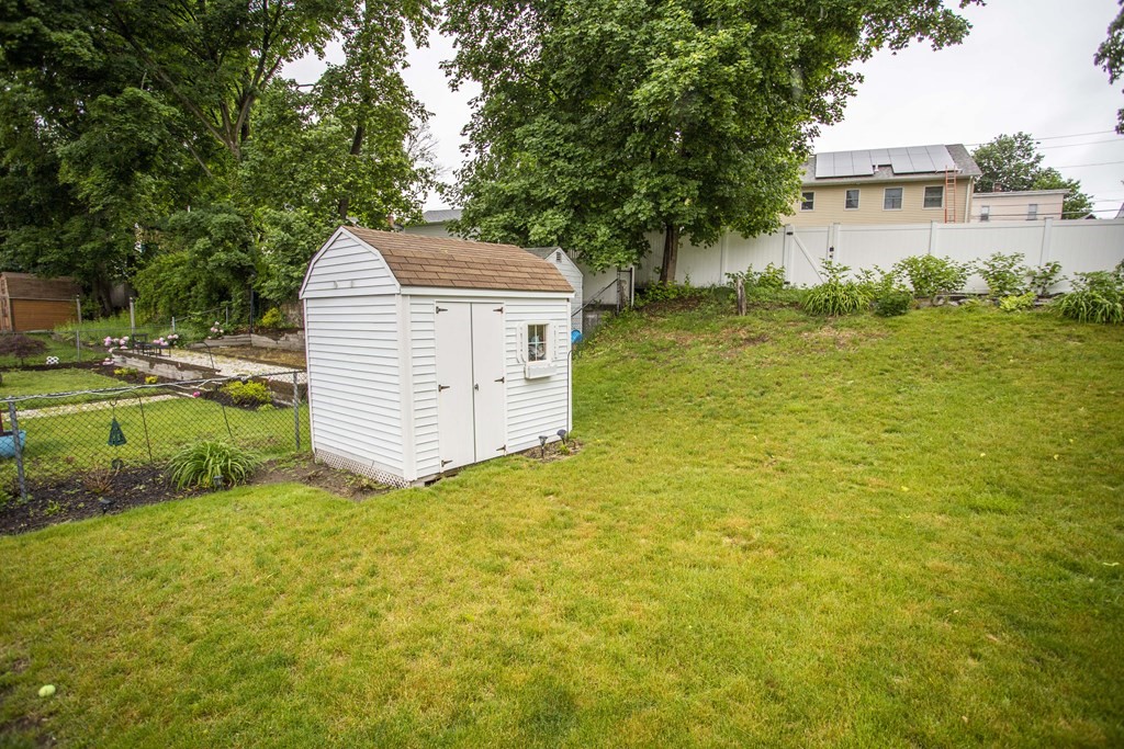 19 Jefferson Road, Unit 19 Wakefield, MA 01880 - Photo 23 of 30 Gallery Image 23
