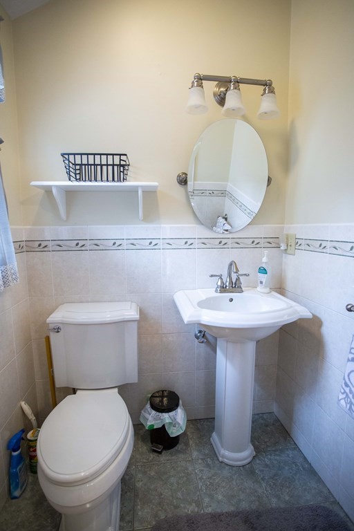 19 Jefferson Road, Unit 19 Wakefield, MA 01880 - Photo 10 of 30 Gallery Image 10