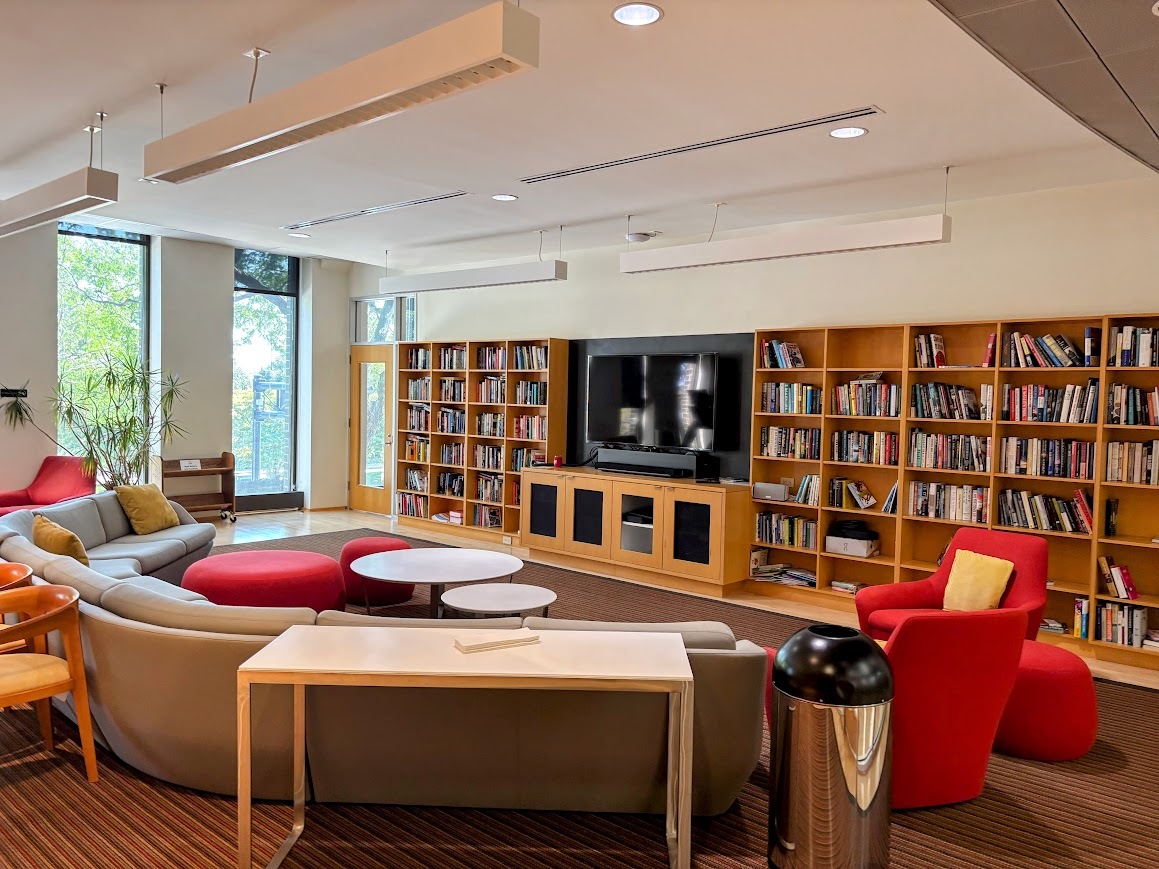 505 North Lake Shore Drive, Unit 4112 Chicago, IL 60611 - Photo 25 of 29 a dining room with furniture and wooden floor