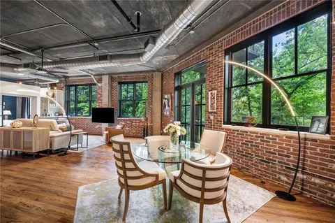 $420,000 | 3235 Roswell Road Northeast, Unit 405, Atlanta, GA 30305