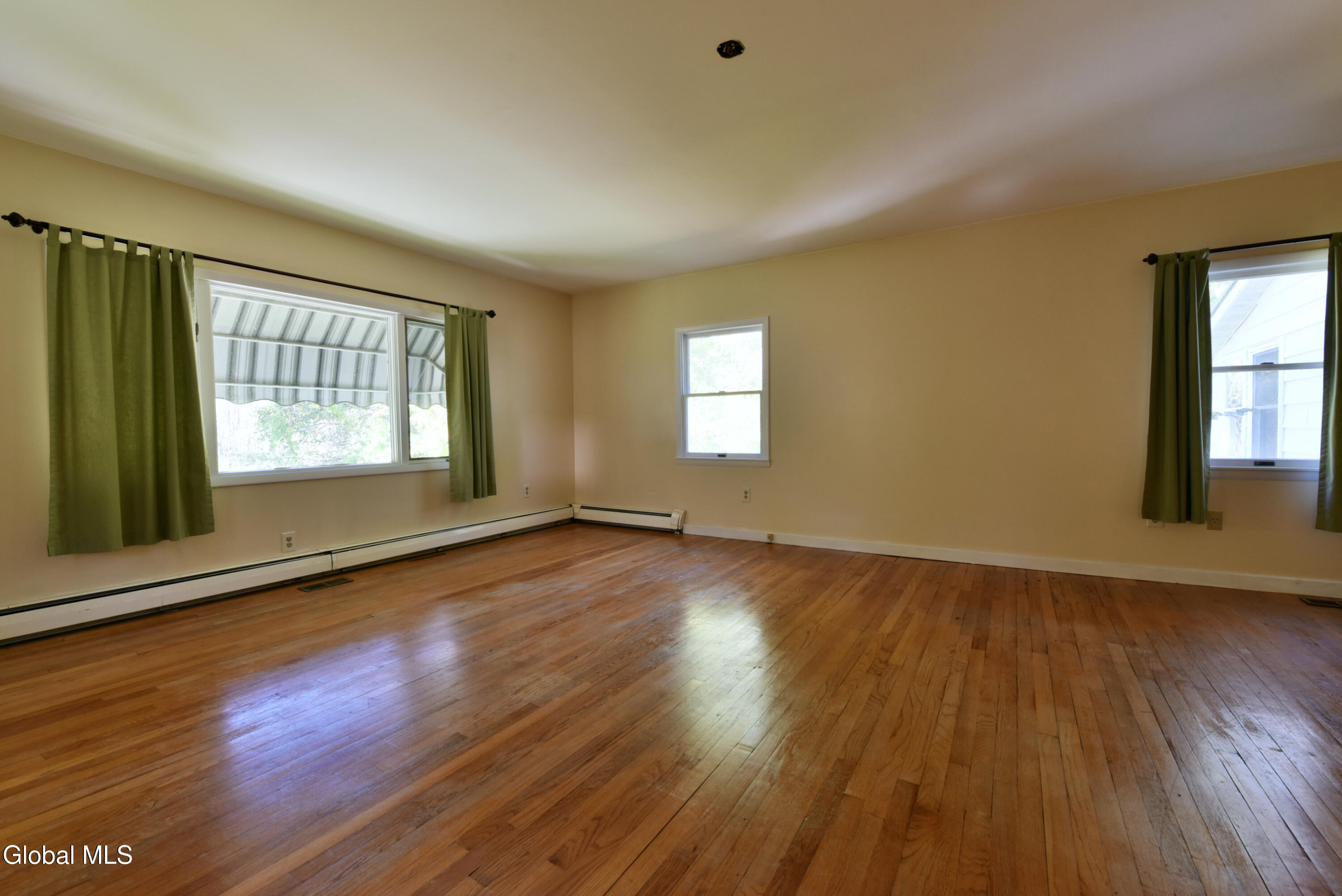 331 Porter Corners Road Greenfield, NY 12859 - Photo 7 of 67 8