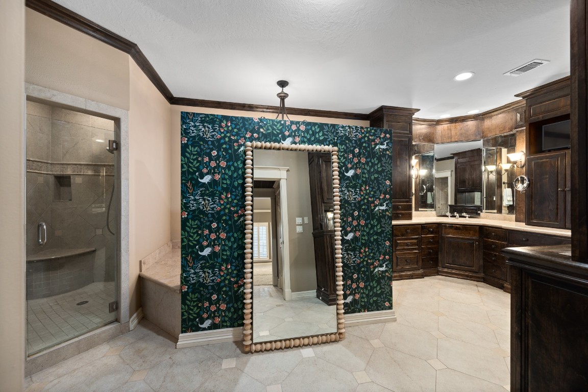 8807 Chelmsford Lane Spring, TX 77379 - Photo 26 of 50 a view of entryway with a hallway