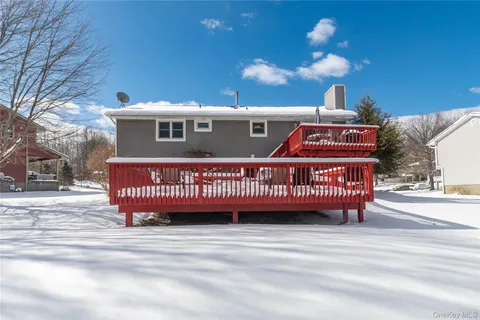 $445,000 | 11 Shaker Court, New Windsor, NY 12553