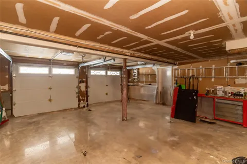 $445,000 | 11 Shaker Court, New Windsor, NY 12553