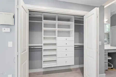 $949,900 | 5300 Deep Valley, Raleigh, NC 27606