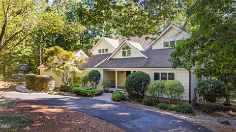 $949,900 | 5300 Deep Valley, Raleigh, NC 27606