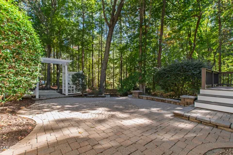 $949,900 | 5300 Deep Valley, Raleigh, NC 27606