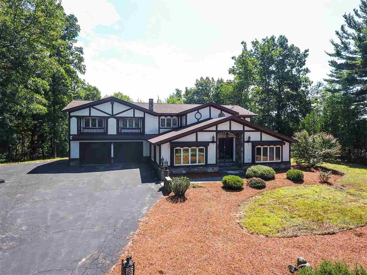 141 Castle Hill Road Windham, NH 03087 - Photo 2 of 4