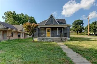 $135,500 | 1403 Commercial Street, Atchison, KS 66002