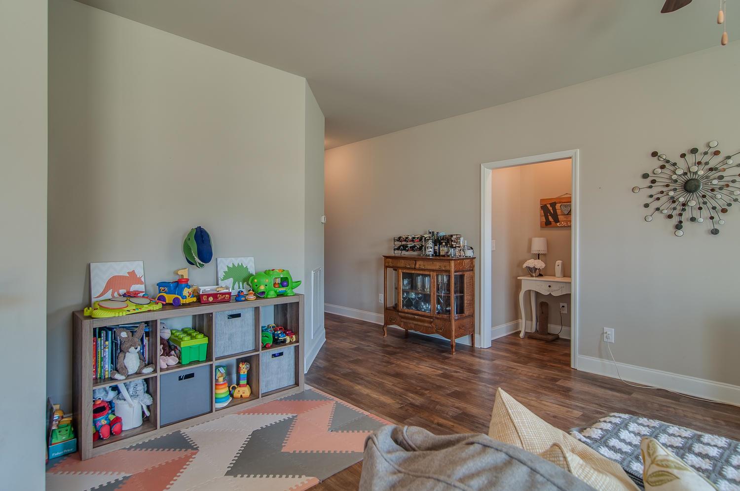207 Spruce Street Spring Hill, TN 37174 - Photo 8 of 24 Gallery Image 8