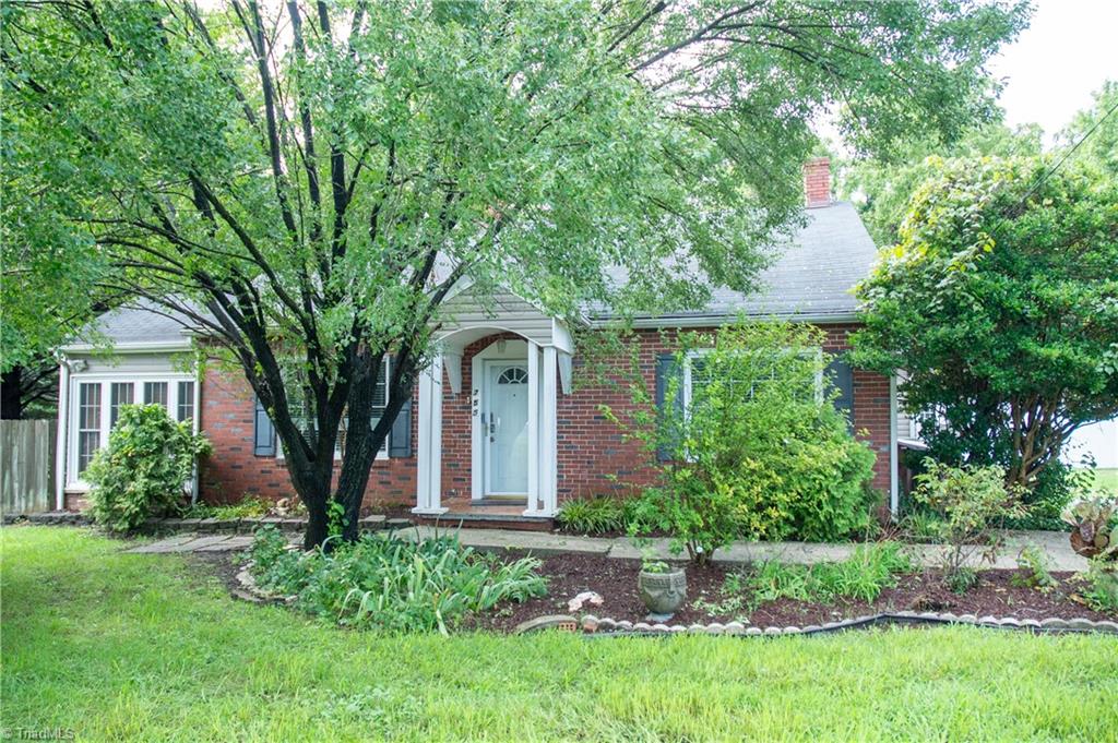 755 Creek Ridge Road Greensboro, NC 27406 - Photo 20 of 23 Gallery Image 20