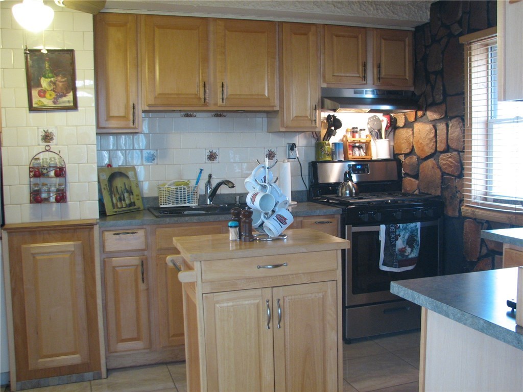 63 Henry Street Woonsocket, RI 02895 - Photo 7 of 23 KITCHEN