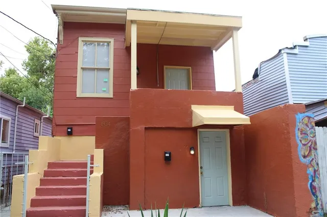 $390,000 | 1936 Washington Avenue, New Orleans, LA 70113