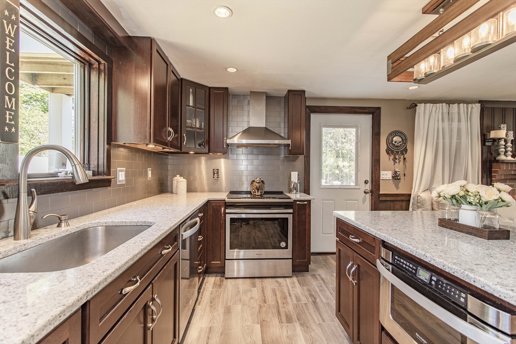 25 Mill Street Raynham, MA 02767 - Photo 14 of 41