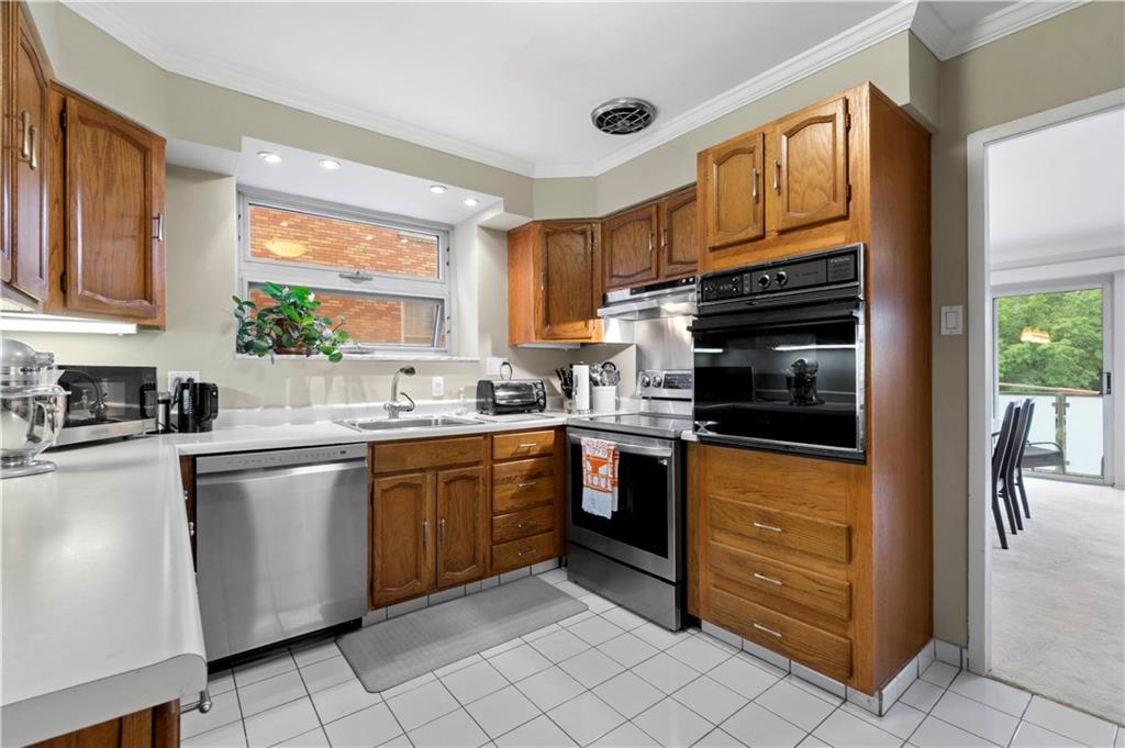 144 North Dithridge Street, Unit 411 Pittsburgh, PA 15213 - Photo 12 of 40