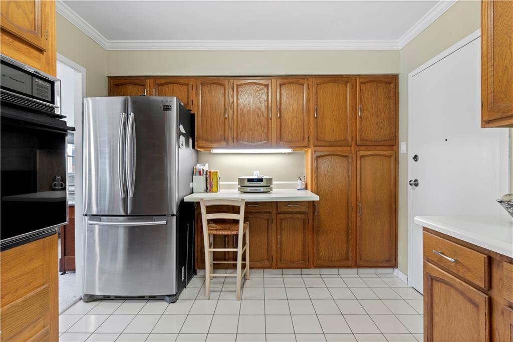 144 North Dithridge Street, Unit 411 Pittsburgh, PA 15213 - Photo 14 of 40