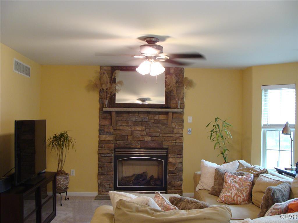 2902 Honeysuckle Road Bethlehem, PA 18015 - Photo 13 of 28 Gallery Image 13