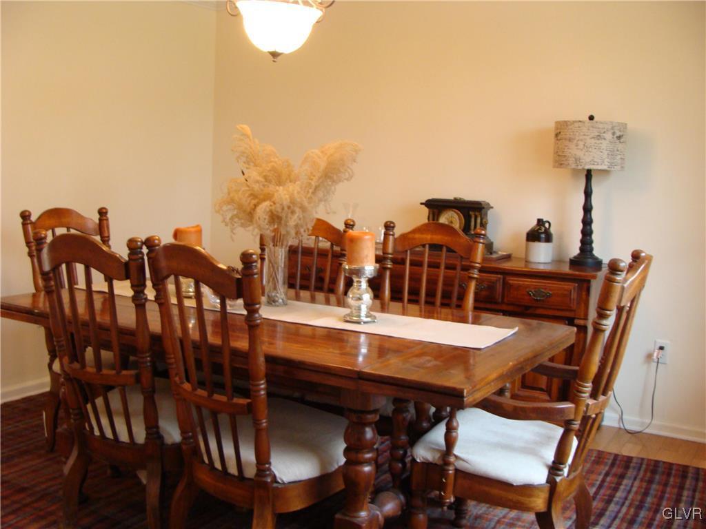 2902 Honeysuckle Road Bethlehem, PA 18015 - Photo 4 of 28 Gallery Image 4