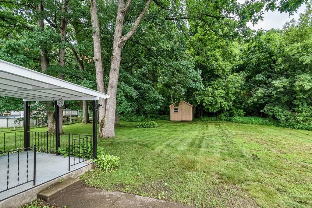 167 Roy Street Springfield, MA 01104 - Photo 31 of 37