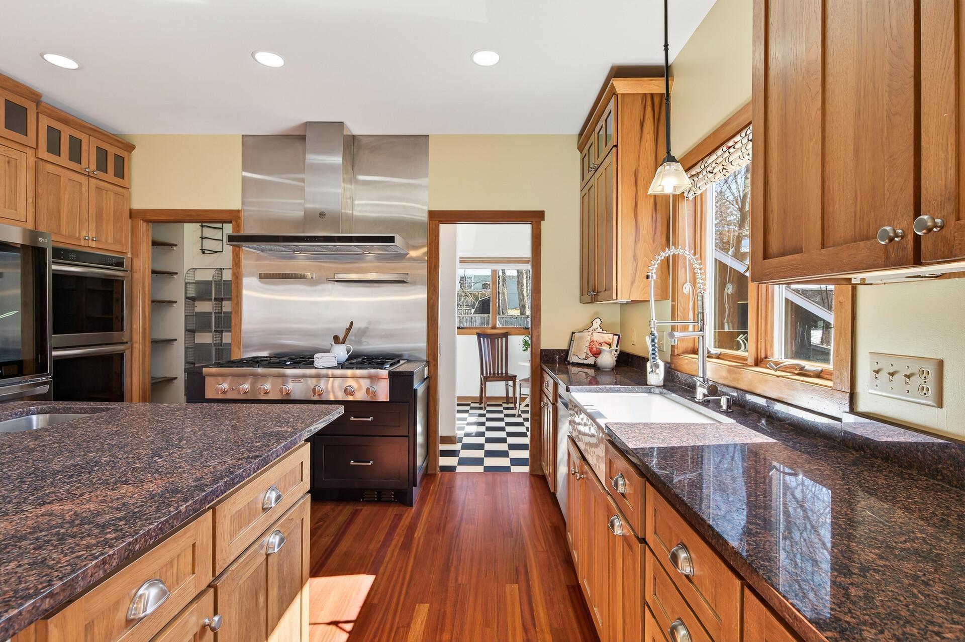 3449 Hamilton Avenue Wayzata, MN 55391 - Photo 16 of 62