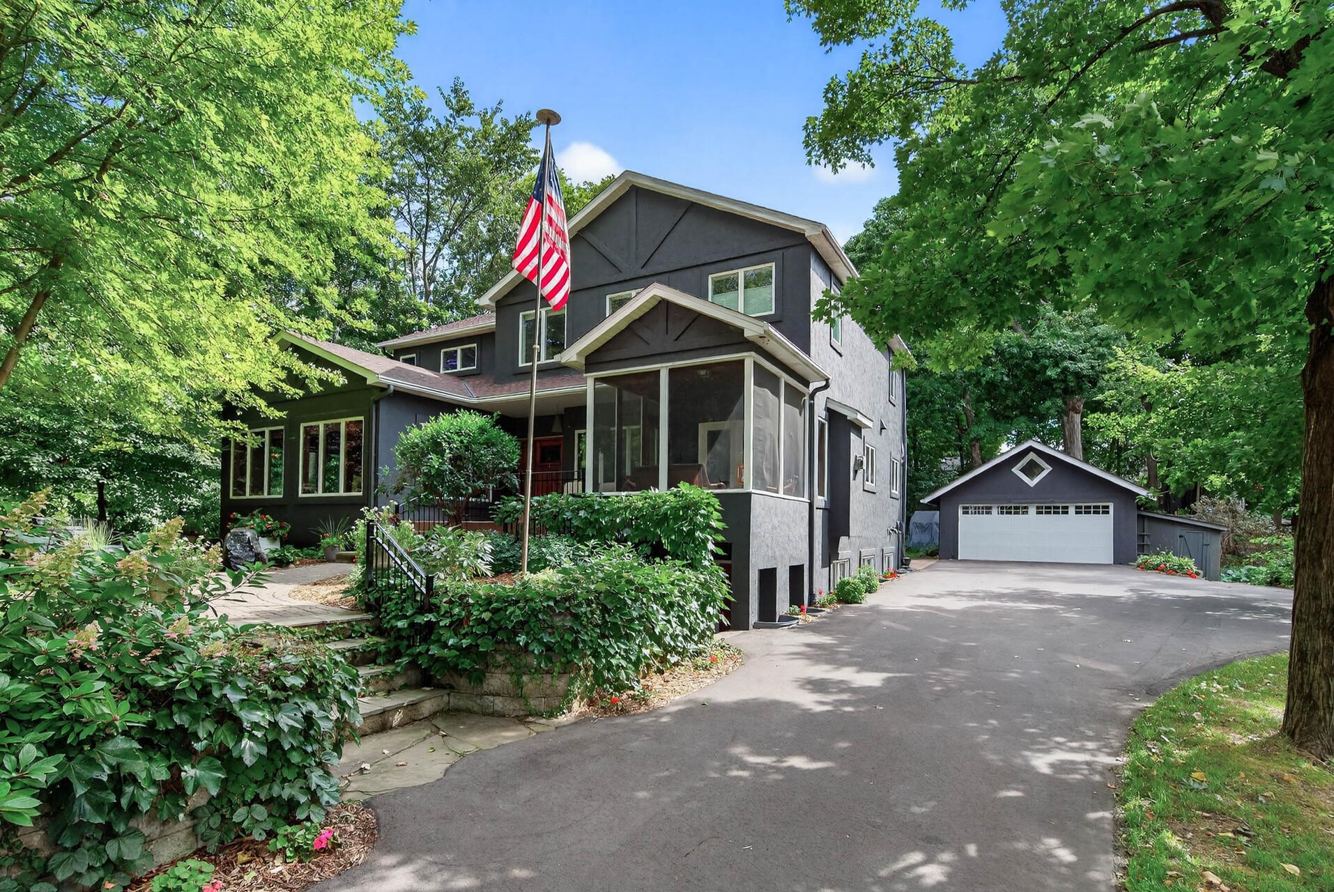 3449 Hamilton Avenue Wayzata, MN 55391 - Photo 5 of 62