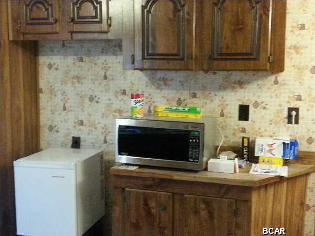 1110 Chance Road Chipley, FL 32428 - Photo 6 of 18 Gallery Image 6