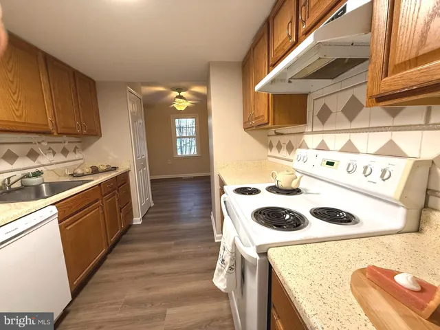 $2,850 | 11382 Cromwell Court, Woodbridge, VA 22192