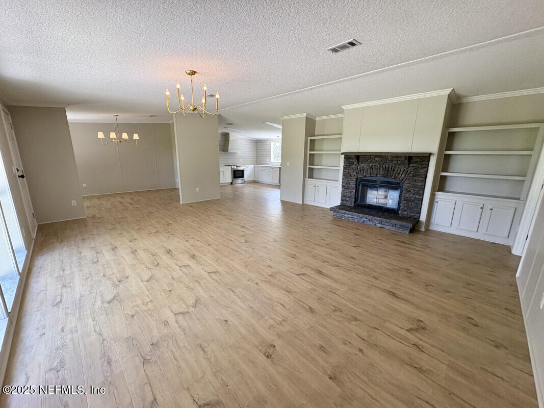 1637 Forbes Road Jacksonville, FL 32234 - Photo 8 of 17 8